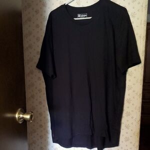 (CH) NWOT LuLaRoe Patrick In Classic Black Short Sleeve Tee